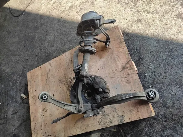 Mozzo anteriore Audi Q5 SQ5 8K0407254R image 3