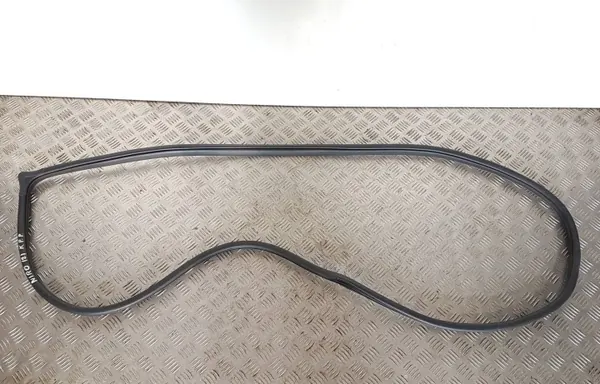 Junta da porta Kia Niro OEM RUM37337 - Usada image 2