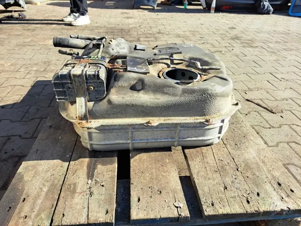 Brandstoftank OEM CEED 2 I30 2 benzine image 5
