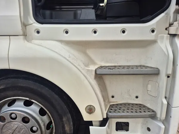 Marchepied Droit Cabine MAN TGX Euro 6 image 1