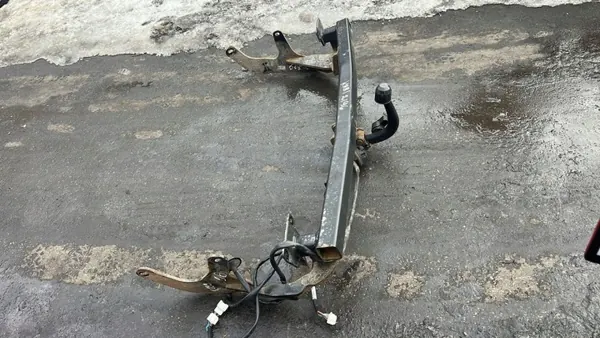 Anhängerkupplung Ende Renault OE 756125551R - Gebraucht image 3