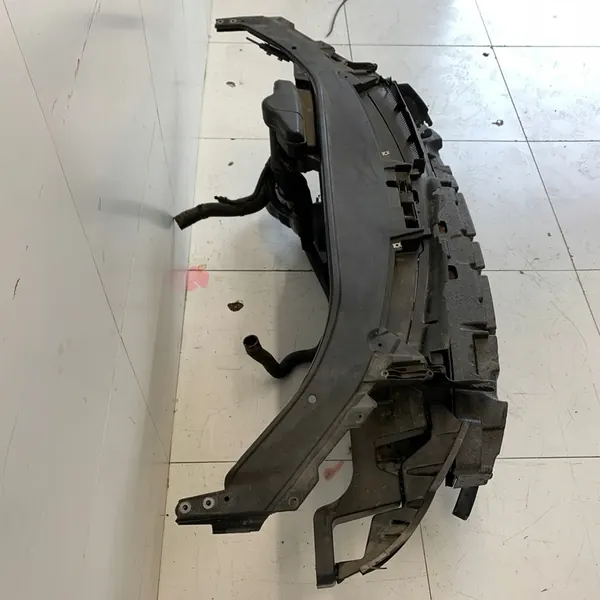 Suporte de radiador dianteiro VW PASSAT B6 2.0 FSI 2008 OEM image 7