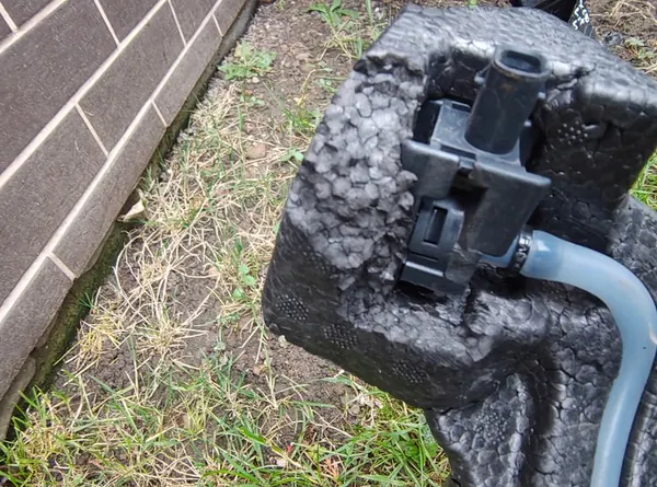 MERCEDES W206 AMG Etuiskunvaimennin Jalankulkijasensorilla OEM image 8