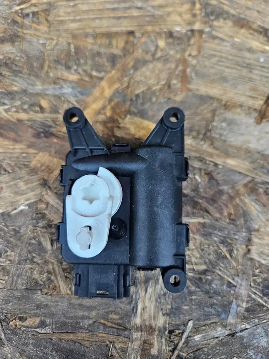 Verwarmingsregelaar Motor VW 561907511E image 2