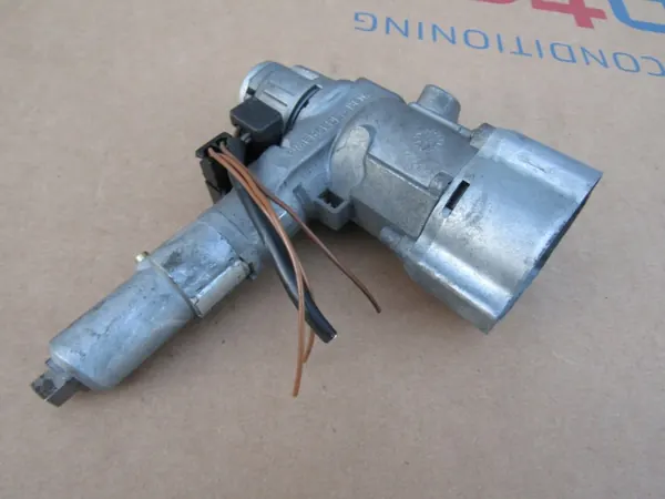 Llave de contacto Mercedes W124 W201 190 OEM 8 pines manual image 6