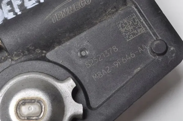 Actuador de escape activo Land Rover Defender L663 3.0 image 3