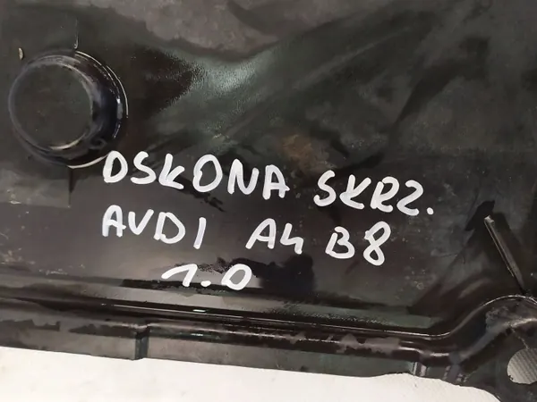 Audi A4 B8 Alainen vaihdelaatikonsuoja OEM 8K1863822J image 4