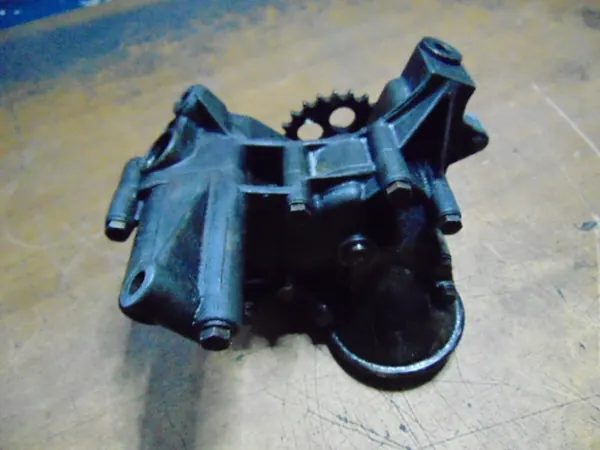 Pompe à huile BMW OEM 1742624 pour M60/M62 V8 image 3