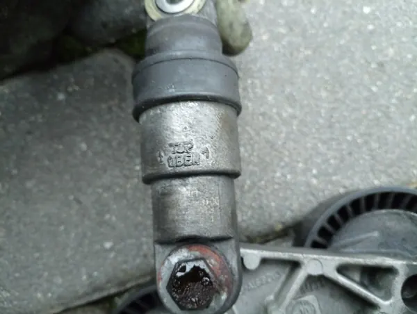 Rodillo tensor con palanca BMW 11282248214 E39 M5 image 5