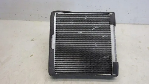 AC-venttiili OEM 5R5850000 Renault Captur 1.5 DCI image 5