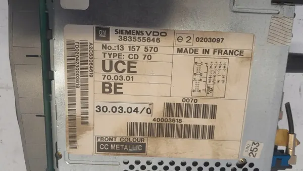 Opel Astra H Radio CD Navigation OEM 13157570 image 3