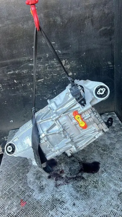 Motor elétrico traseiro Tesla Model 3 OEM 1587780-00-C image 3