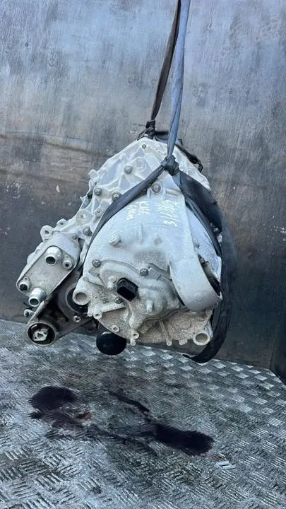 Motor elétrico traseiro Tesla Model 3 OEM 1587780-00-C image 4