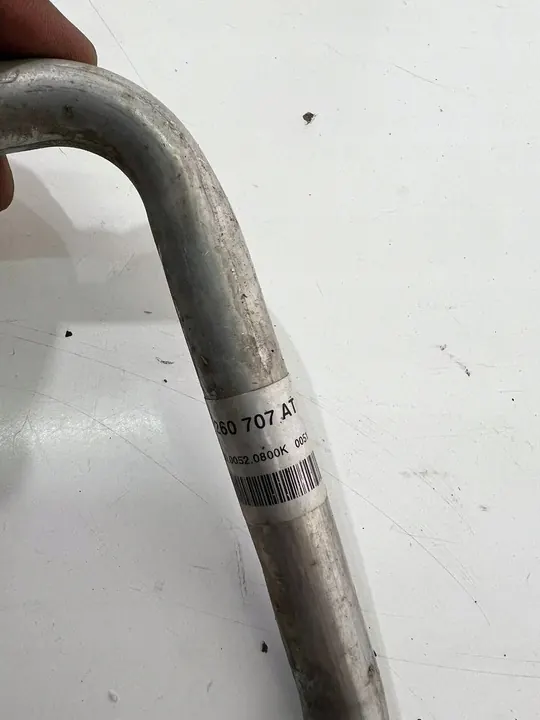 Audi A4 S4 B7 Ilmastointiletku 8E0 260 707AT image 2