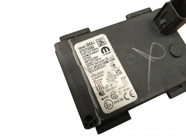 Connecteur Module Radar Jeep OE 68440586AJ image 5