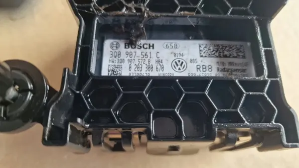 Sensor radar ACC OEM 3Q0907561C para VW Passat B8 image 3