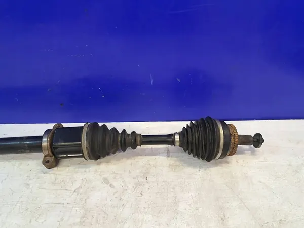 Fram höger axel Volvo S60 I 2.5L 2006 OEM 30735130 image 2