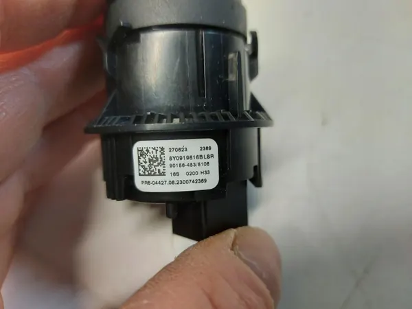 Panel Control Radio Audi Q4 E-TRON OEM 8Y0919616 image 3