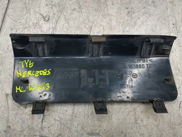 Tapa de gancho de remolque izquierda trasera MERCEDES ML W163 image 5