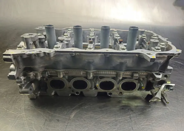 Cabeça do Motor OEM 1110149465 para Toyota Yaris image 4