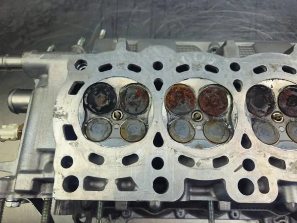 Cabeça do Motor OEM 1110149465 para Toyota Yaris image 8