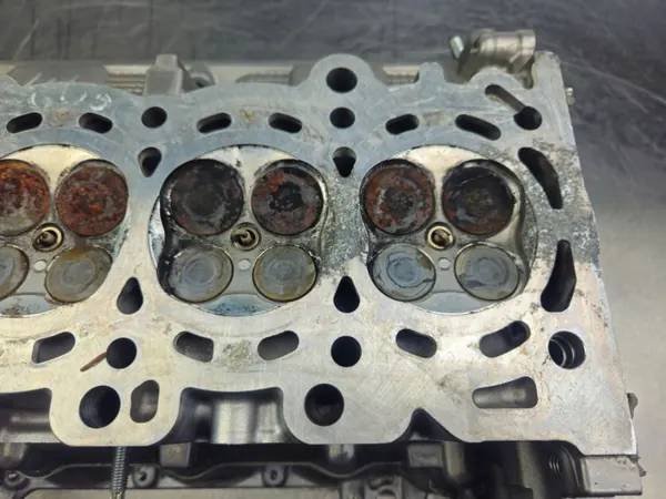 Cabeça do Motor OEM 1110149465 para Toyota Yaris image 9