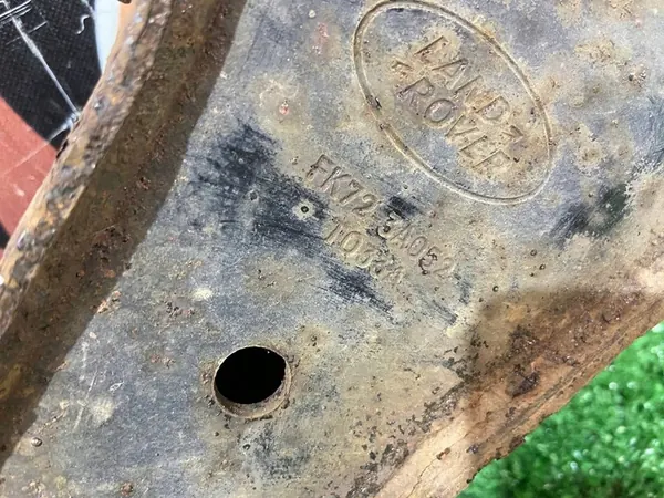 Lower Front Right Control Arm Land Rover Discovery Sport L550 image 3