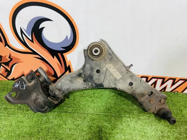 Lower Front Right Control Arm Land Rover Discovery Sport L550 image 4