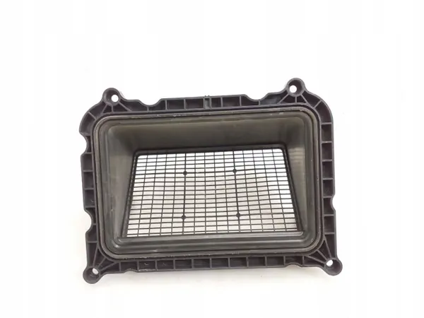 Marco filtro cabina Audi e-tron OEM 4KL819904 image 4