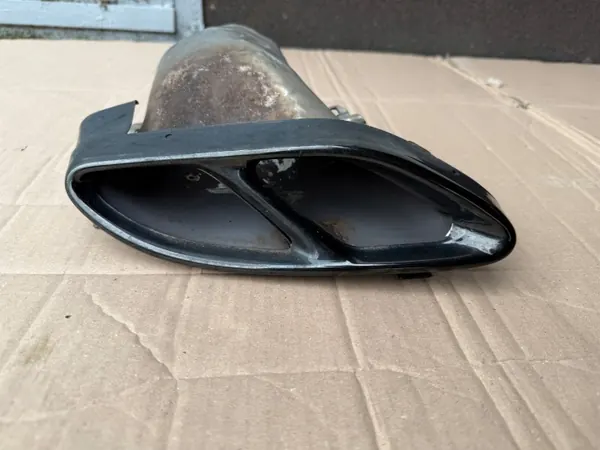 Buse d'échappement droite Mercedes GLC W253 AMG OEM A0004900827 image 2