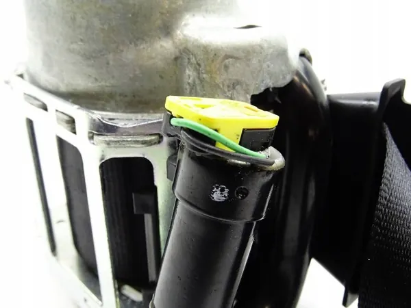 Turvavyö oikea taka OEM 83A857806 Audi Q3:lle image 3