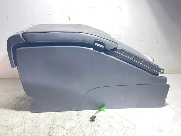 Accoudoir console Volvo V70 OEM 39805350 image 3