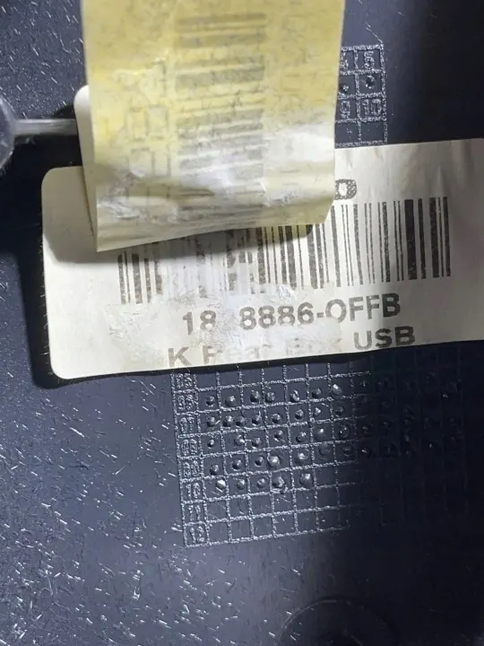 Accoudoir console Volvo V70 OEM 39805350 image 6