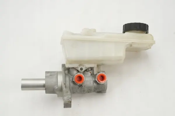 Cylindre Maître de Frein OEM 0204051558 pour Renault Kangoo II image 2