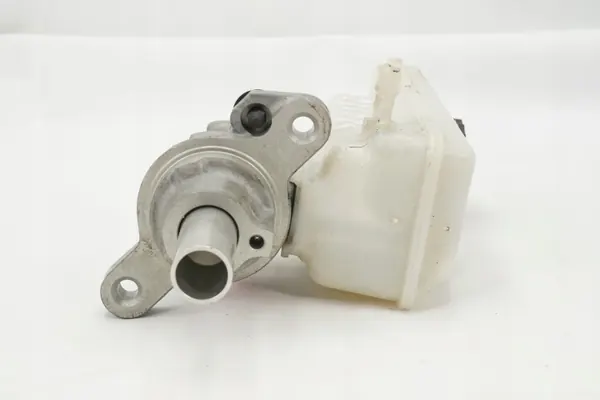 Cylindre Maître de Frein OEM 0204051558 pour Renault Kangoo II image 4