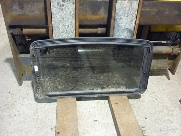 Parabrisas Mopar usado OEM 452136 para Dodge Ram 1500 image 3