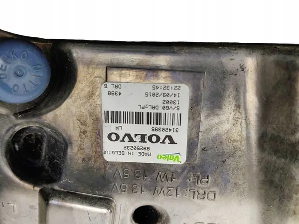 Farol DRL Halógeno Esquerdo Volvo V60 I S60 II Lift (13-18) image 3