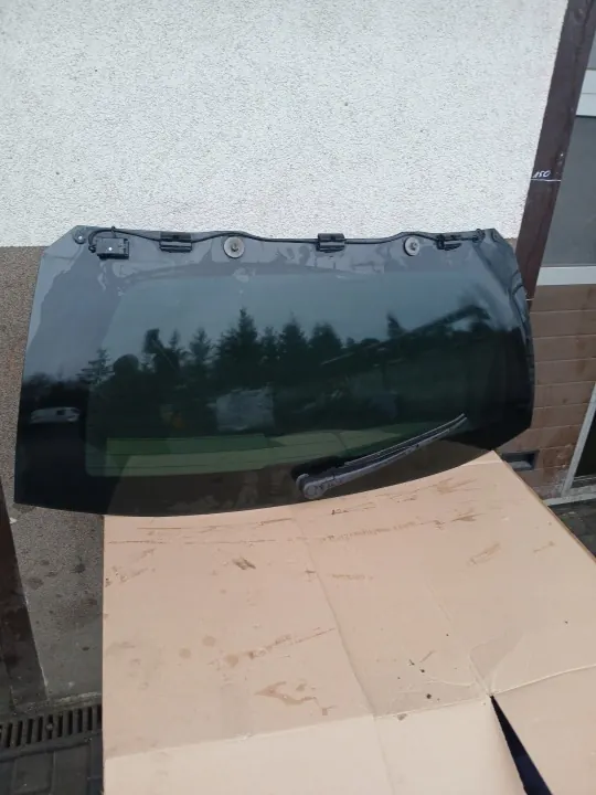 Vidro Traseiro de Portão Usado OEM Citroen C4 Picasso image 4