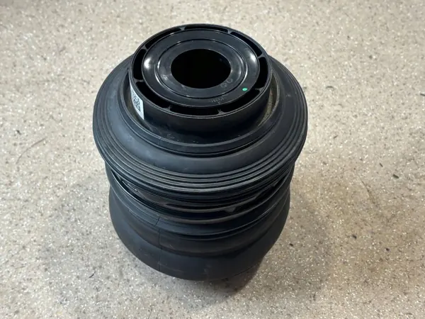 Airbag trasero derecho OEM A2063205802 Mercedes-Benz usado image 2