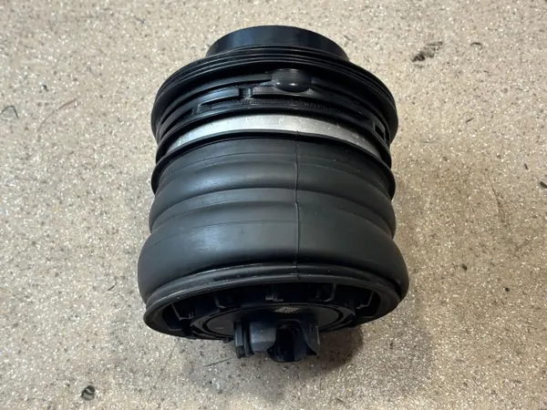 Airbag trasero derecho OEM A2063205802 Mercedes-Benz usado image 10