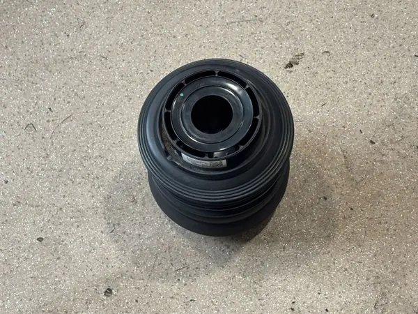 Airbag trasero derecho OEM A2063205802 Mercedes-Benz usado image 4