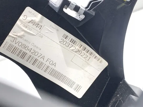 Käsinoja OEM 3V0864207A Skoda Superb III Farmarille image 6