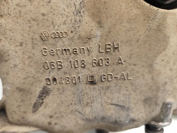 Audi A4 Oljetank 1.9 TDI Diesel 2004 06B103603A image 7