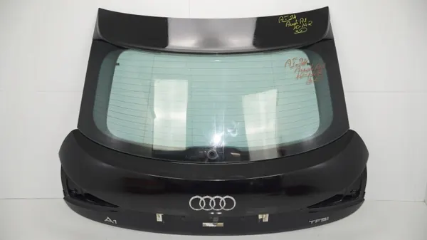 Puerta Trasera Audi A1 10-14R OEM 360207988 Usado image 2