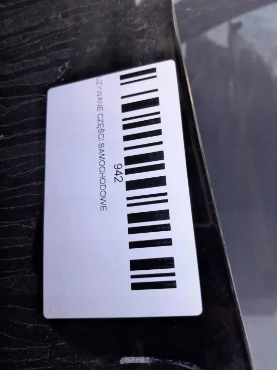 Puerta Trasera Audi A1 10-14R OEM 360207988 Usado image 5