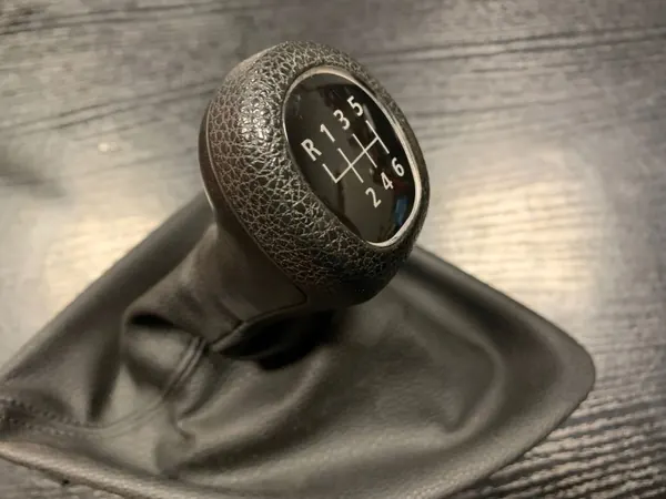 BMW Växelspaksknopp OEM 7570506 för 1-serien E81/E87 image 5