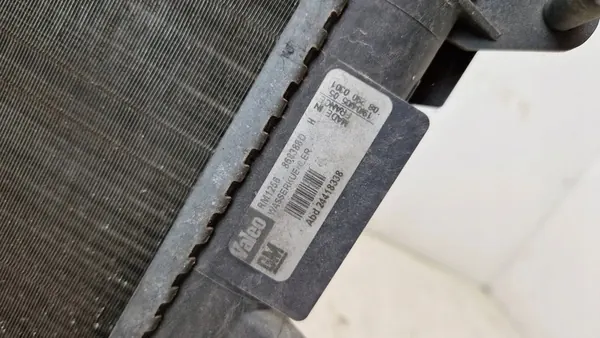 Radiador de Agua Saab 9-3 1.8t 2.0t 2.0T AERO image 3