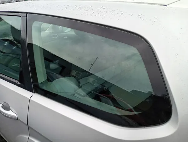 Zijruit links Ford Focus II OEM MM-2402-13 image 3