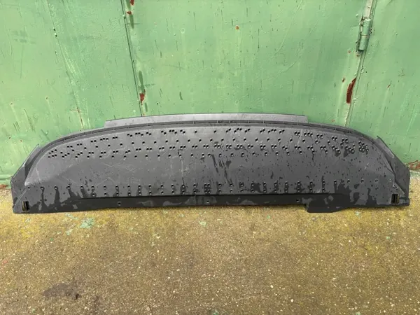 Skoda OE puskurisuojalevy OEM 5E3807611C image 4