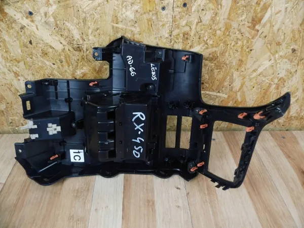Lexus RX450H dashboardpaneel afdekking OEM 5504548181 image 4